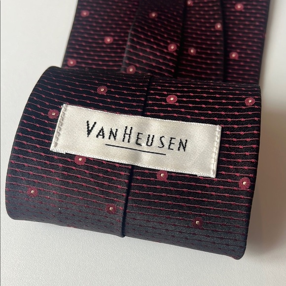 Van Heusen Other - Van Heusen Red and Black Dot Silk Tie